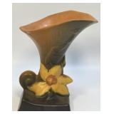 ROSEVILLE CLEMATIS CORNUCOPIA VASE 190-6