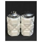 Vintage Westmoreland Old Quilt Milk Glass Salt &