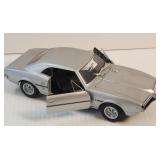 Welly 1967 Pontiac Firebird Die Cast 1/24 Scale