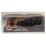 ZDie Cast The Dark Knight Batmobile & Batman 1:24
