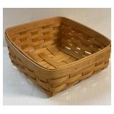 Very Nice Longaberger Basket Measuring 8ï¿½ x 8ï¿½ x