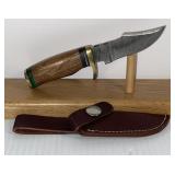 Damascus Style Fixed Blade Knife with Leather