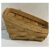 Small 3.5ï¿½ x 5.5ï¿½ Longaberger Basket Dated 2003