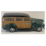 Ertl 1940 Ford Woody Wagon Die Cast Wagon