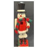 Wooden Snowman Nutcracker As Pictured 14ï¿½