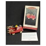 Vintage Hallmark Keepsake Ornament 1995 ï¿½Murray