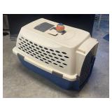 27" x 18" Petmate Kennel Cab