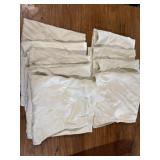 9 Cloth Napkins