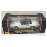 1/18 Maisto 1996 Chevrolet Corvette Special