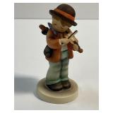 Hummel Figurine ï¿½Little Fiddlerï¿½ by Goebel