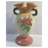 Vintage Hull W4 - 6 1/2 USA Pottery Handle Vase