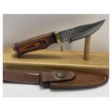 6ï¿½ Fixed Blade Damascus Style Knife With High