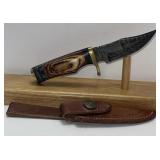6ï¿½ Fixed Blade Damascus Style Knife With High