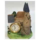 (C) Nikko Desk Clock Country Cottage Hand Painted