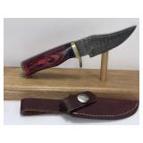 6ï¿½ Fixed Blade Damascus Style Knife With High