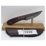 8ï¿½  Fixed Blade Damascus Style Knife With High