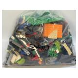 (A) 3 Pounds 11.1 Ounces Assorted Legos As