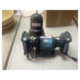 (G) Black & Decker 6ï¿½ Bench Grinder with Lamp