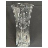 (K) Mikasa 10" Heavy Lead Crystal Glass Vase