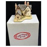 (K) David Winter Cottages ï¿½Benbowï¿½s Farmhouse