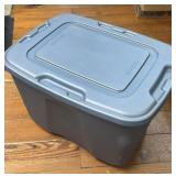 (FL) Homz Storage Container With Lid
