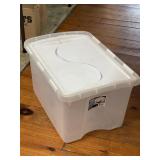 (FL)  48 Quart Sterilite Tote with Lid as Pictured
