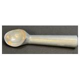 (K) Vintage Ice Cream Scoop Cast Aluminum Liquid