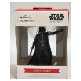 (L) Hallmark Ornament ï¿½Star Wars Darth Vaderï¿½ NIB