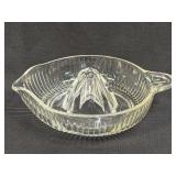 (M) Vintage Clear Glass Ribbed Citrus Juicer