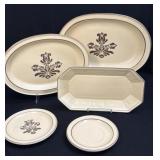 (I) 5 Assorted PCs of  Pfaltzgraff Village