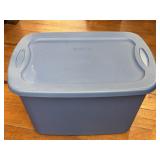 (I) Sterilite Storage Container