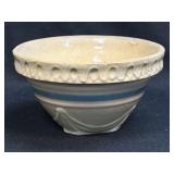 (K) Early Yellow Ware McCoy Stoneware Bowl USA
