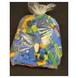 (D) 1.7 Lbs of Assorted Legos As Pictured