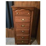 4-Drawer Chest of Drawers