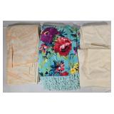 Blankets & Sheets (Unknown Size)