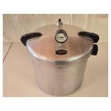 Presto Pressure Cooker Canner 21 qt