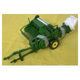 Precision Classics ERTL John Deere The 214-T
