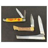 (SC) 3 Assorted Pocket Knives As Pictured