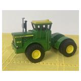 4 1/2ï¿½ ERTL John Deere Mini Replica Die Cast