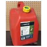 (BR) Scepter Smart Control 5 Gallon Gas Can