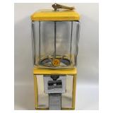 (F) Curtis Products 25¢ Coin Op Gumball Machine