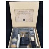 (D) Making Memories 27-Piece Distressing Kit, No.