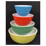 (D) Vintage PYREX Primary Colors Nesting Mixing