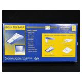 (C) Xenon Task Light Self Contained Task Light