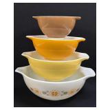 (A) Vintage Pyrex Town & Country Cinderella