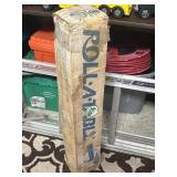 Roll-A-Table 32ï¿½ x 32ï¿½ x 28ï¿½