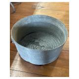 Number 3 galvanized wash tub in excellent