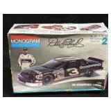 Monogram GM Goodwrench Lumina Dale Earnhardt 1:24