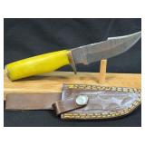 (SC) 8ï¿½ Damascus Style Fixed Blade Knife With