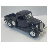 1:24 Scale Die Cast Model 1937 Ford Pickup